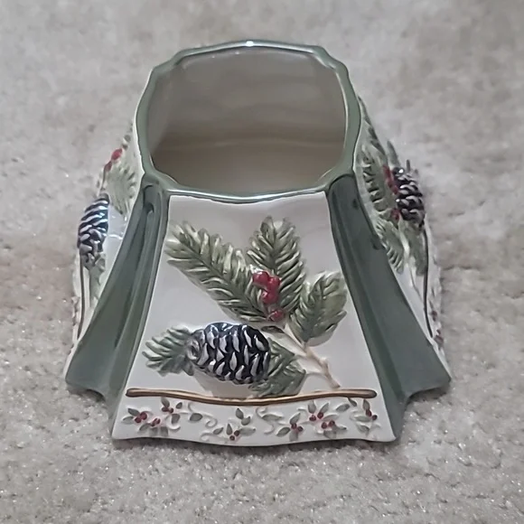 Yankee Candle Holder Holiday Set - Picture 4 of 8